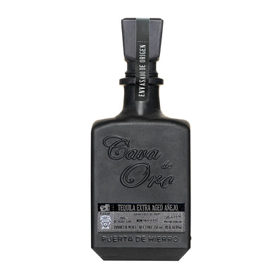 Discover the rich, velvety flavors of Cava de Oro Tequila Extra Añejo Black. Aged 5 years in French oak barrels, it's the perfect choice for tequila lovers seeking sophistication.  