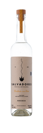 Salvadores Mezcal Destilado con Elote