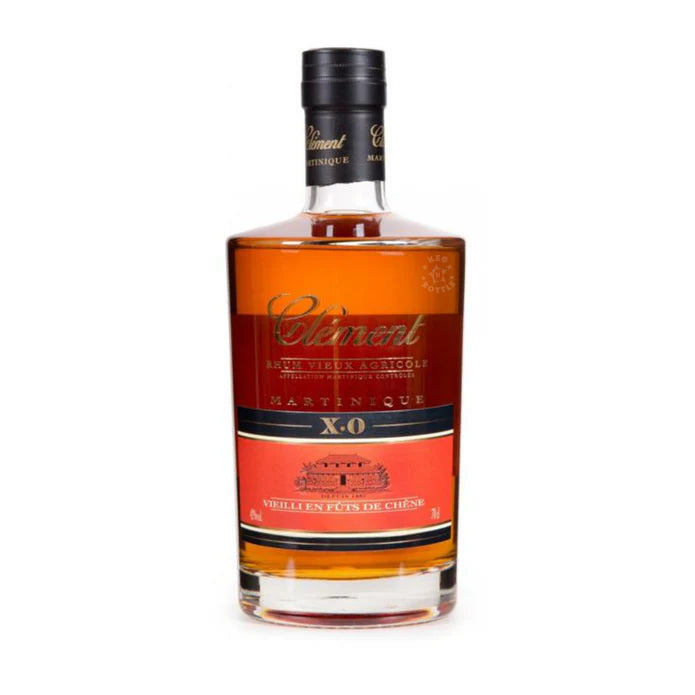 Discover the elegance of Rhum Clément XO Vieux. Matured for 6+ years, this premium rhum agricole boasts rich flavors of dried fruits, spices, and oak. Perfect for savoring neat.  