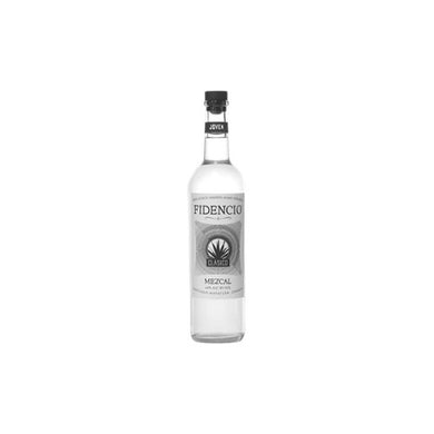 Celebrate Oaxacan tradition with Fidencio Clásico Mezcal. Made from 100% Espadín agave, it delivers earthy, smoky, and citrusy notes. Perfect for sipping or cocktails.