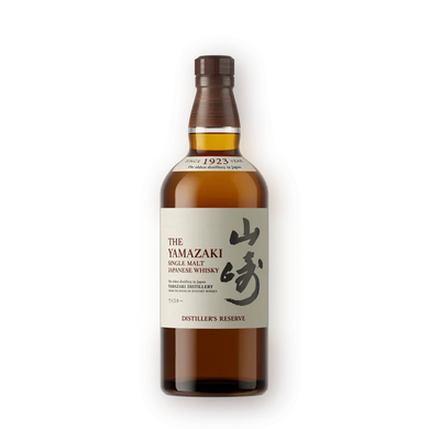 Discover Yamazaki Distiller's Reserve, a refined Japanese single malt whisky blending rich flavors of red berries, honey, and oak. Perfectly crafted for any whisky lover.