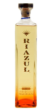 Discover Riazul Tequila Reposado, aged in French oak barrels for a smooth, rich flavor. Perfect for savoring neat or elevating your cocktail experience.